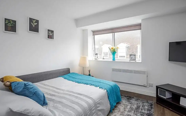 Watford central serviced apartments