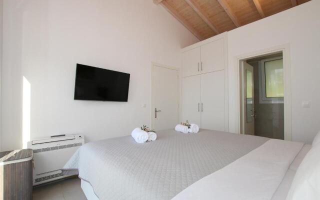 Sunset Sea View Villa 10