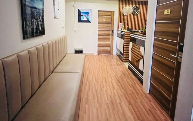 Avenue Suites