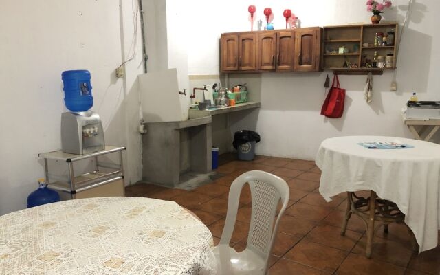 Hostal Puerto Ayora