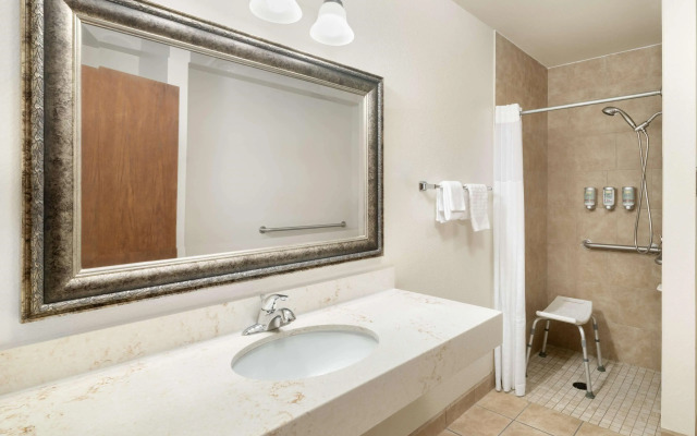 Best Western Red Hills