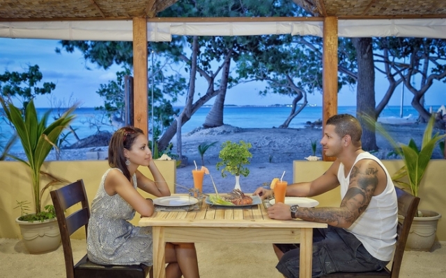 White Shell Beach Inn