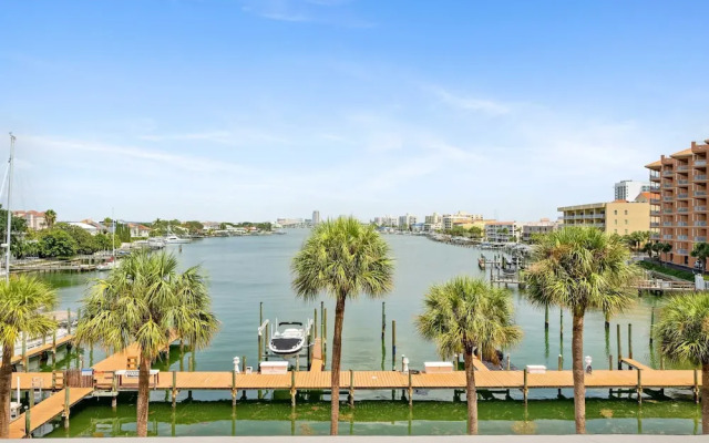 445 Clearwater Hamden