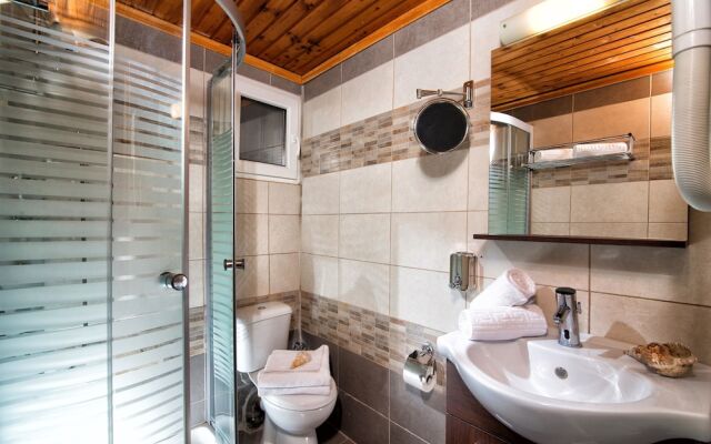 Petite Studio Amazing Mountain View