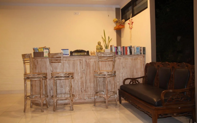 Dono Guest House