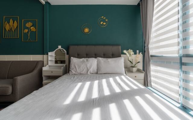 Lovely 1BR Unit in One Uptown