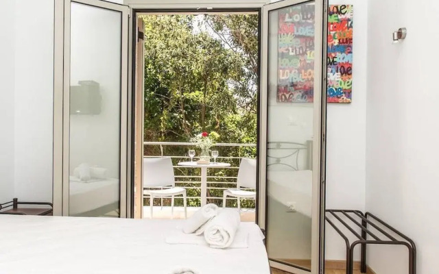 Perseus - Studio next to the beach