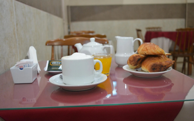 Hotel Garay