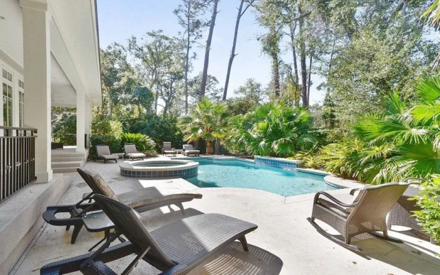 Sea Escape by RedAwning