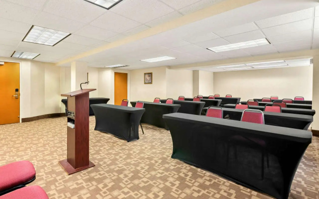 Quality Inn Edison-New Brunswick