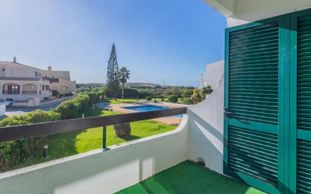 Apartment Julio Pomar, swimming pool