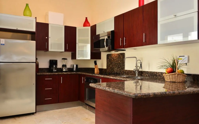 Residences El Faro by Your Best Getaway