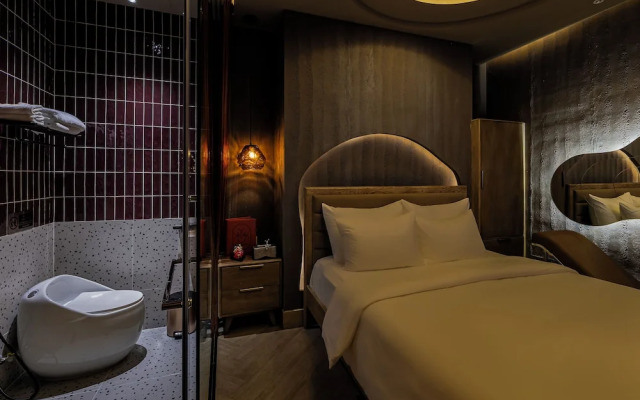 PYNT Hotel 2