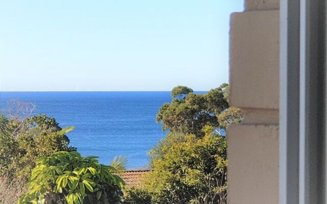 Mollymook Ocean View Motel Reward Long Stays - Over 18's Only