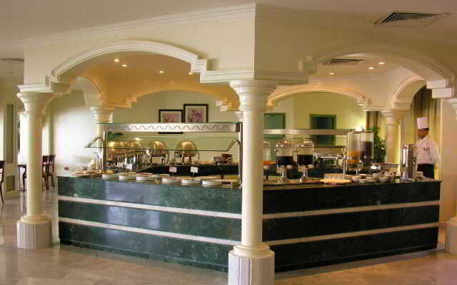 Obelisk Nile Hotel