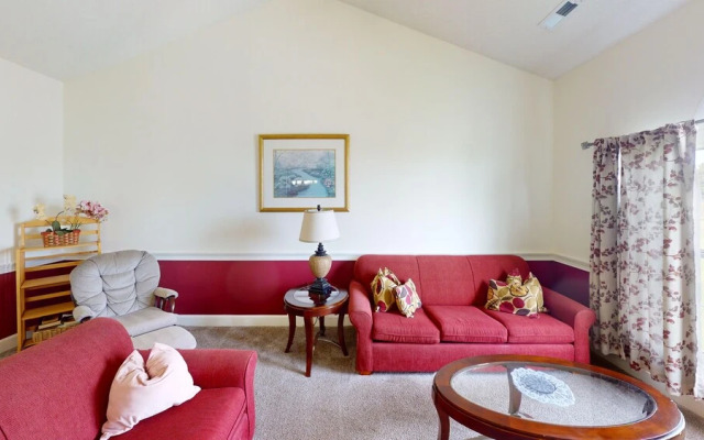 Magnolia Place 4677-302 1 Bedroom Condo