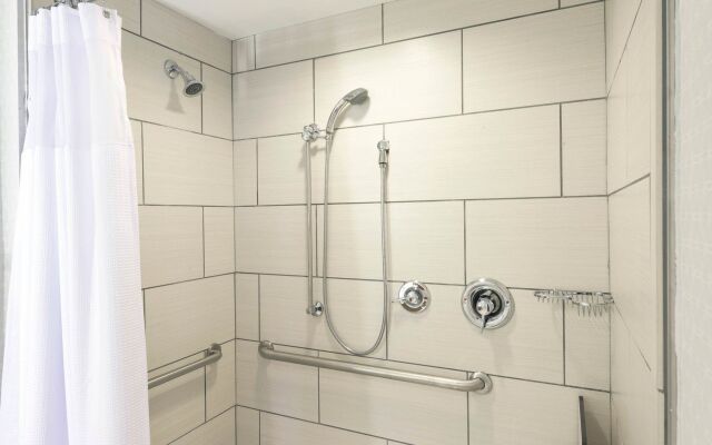 SpringHill Suites® by Marriott® Wilmington Wrightsville Beach