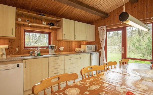 Fantastic Holiday Home with Sauna near Roslev