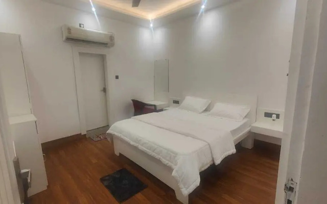 Sunrise Meadows Hotel Praba's