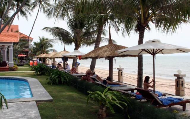 MuiNe Century Beach Resort & Spa