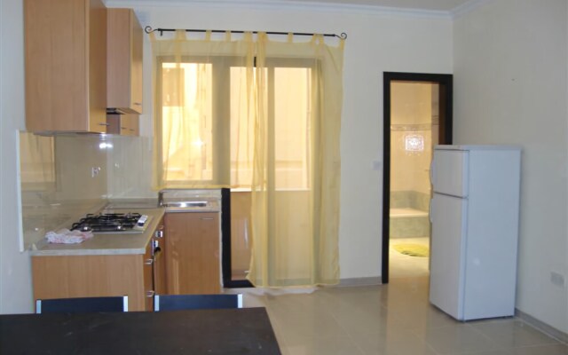 Belmont Court Apartments
