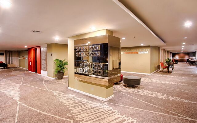 ibis Surabaya City Center