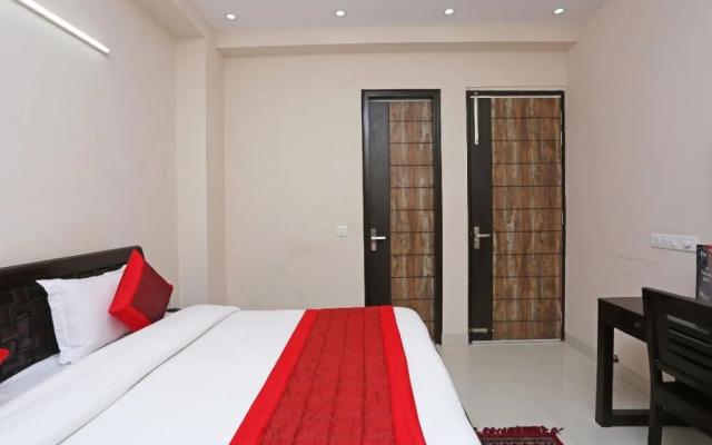 OYO 9997 Sohna Road