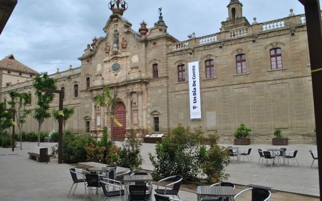 Hostal Universitat Cervera