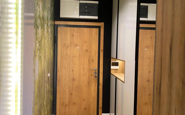 Tesla 8 Apartment