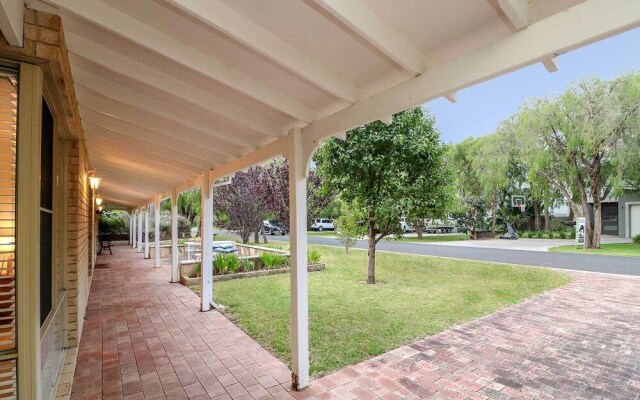 Seabreeze House