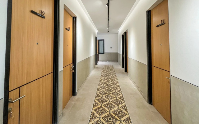 Urbanview Tigatuju Living Blitar