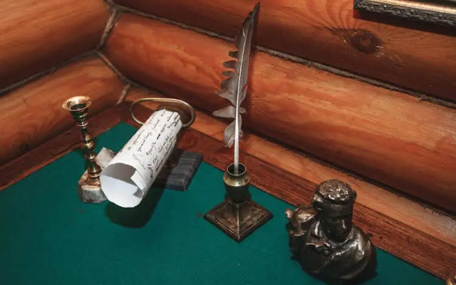 Пушкинский дворик