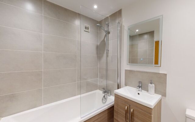 Bridge Apartments by Karah Suites