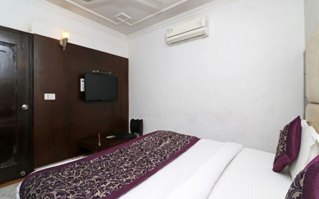 OYO 12982 Hotel Oris International