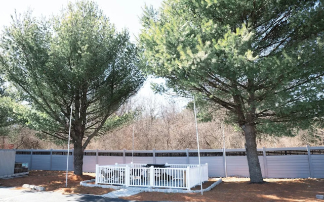 Capri inn and Suites