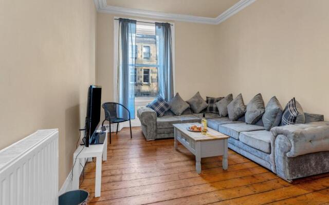 Edinburgh City Centre Jasmine Apartment -SLEEPS 7