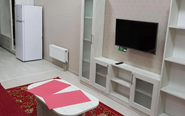 Студия возле Французского бульвара