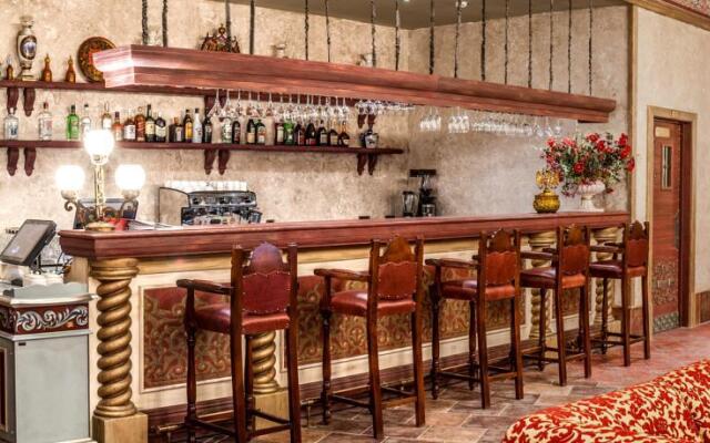 Moya Rossia Etno-hotel