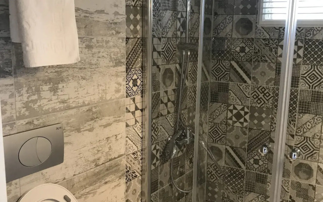 Silenos Boutique Hotel