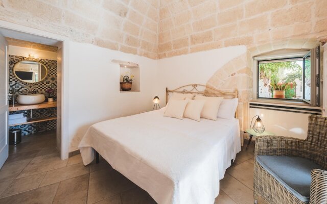 Trulli Biancapetra 8 2 Emma Villas