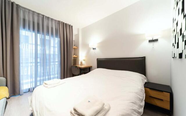 Galleries Elegant Suites