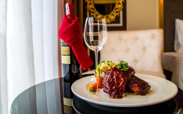 Cicilia City Hotel Saigon Center