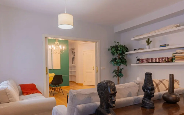 M Pdh52 Apartamento Amplio y Elegante en Paseo de