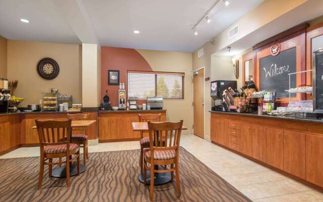 AmericInn by Wyndham Rochester