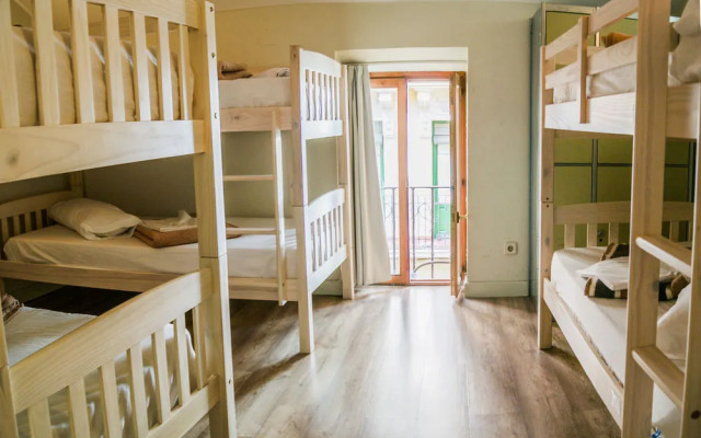 The Living Roof Hostel Madrid