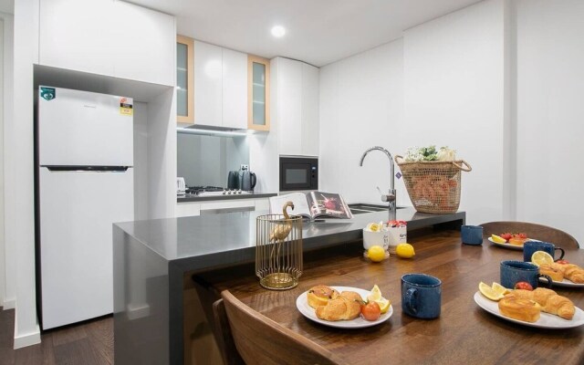 A19 Darling Harbour 2 BDR APT