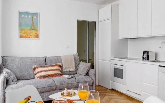 Bright 1BR Near Seine & Eiffel Tower