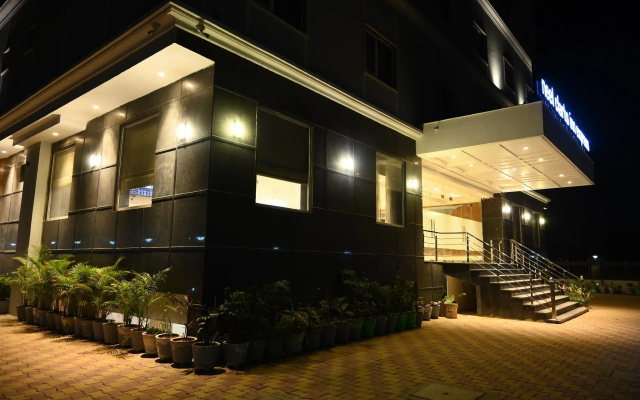 Neel Clarks Inn Express Agra