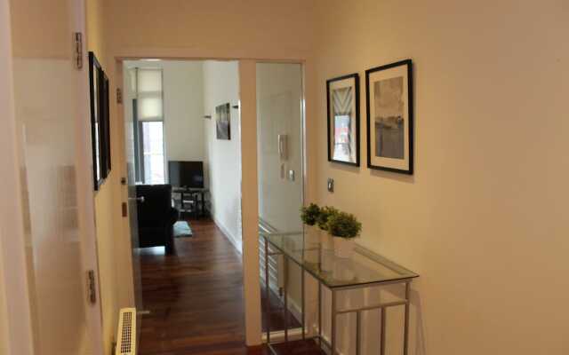 Spacious 2 Bed Newcastle City Centre Apartment