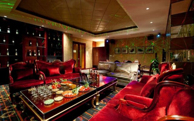 Nanjing Greenland Yuhao Hot Spring Hotel